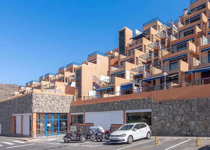דירה Building טאוריטו