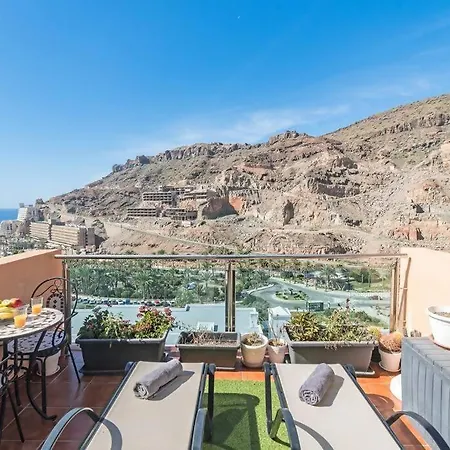 Apartment Building Taurito