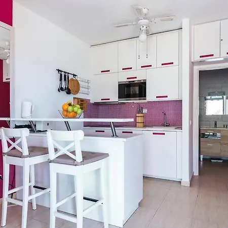 Building Apartment Taurito